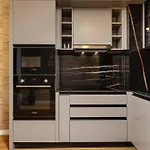 Two-bedroom With Free Private Parking And 6min To Center Апартамент Пловдив